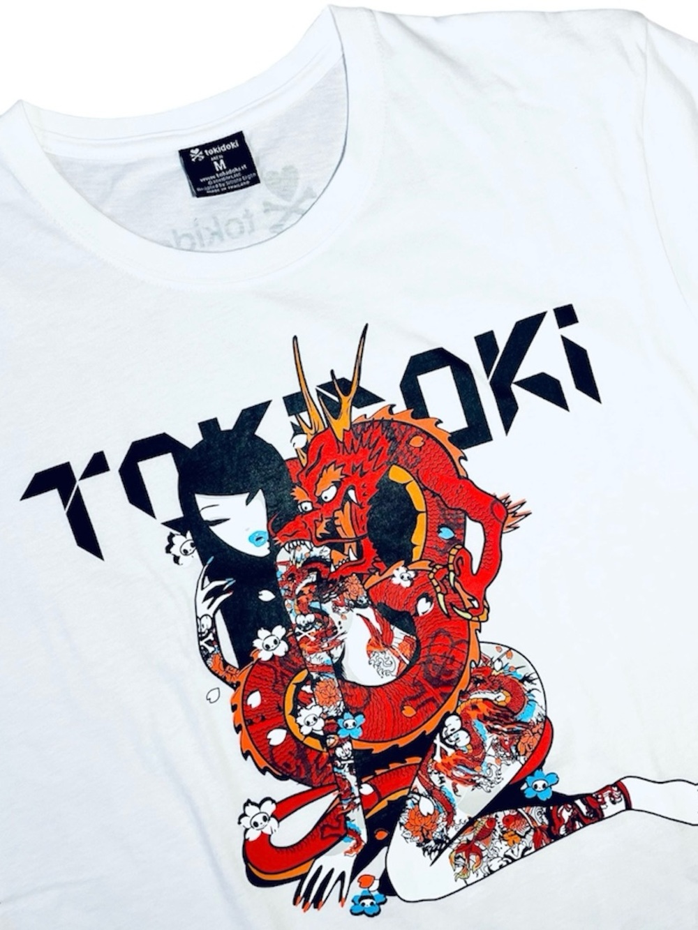 NEW Tokidoki Men’s Medium T-Shirt Asian Tattoo Girl Red Japanese Dragon Tee NWT
